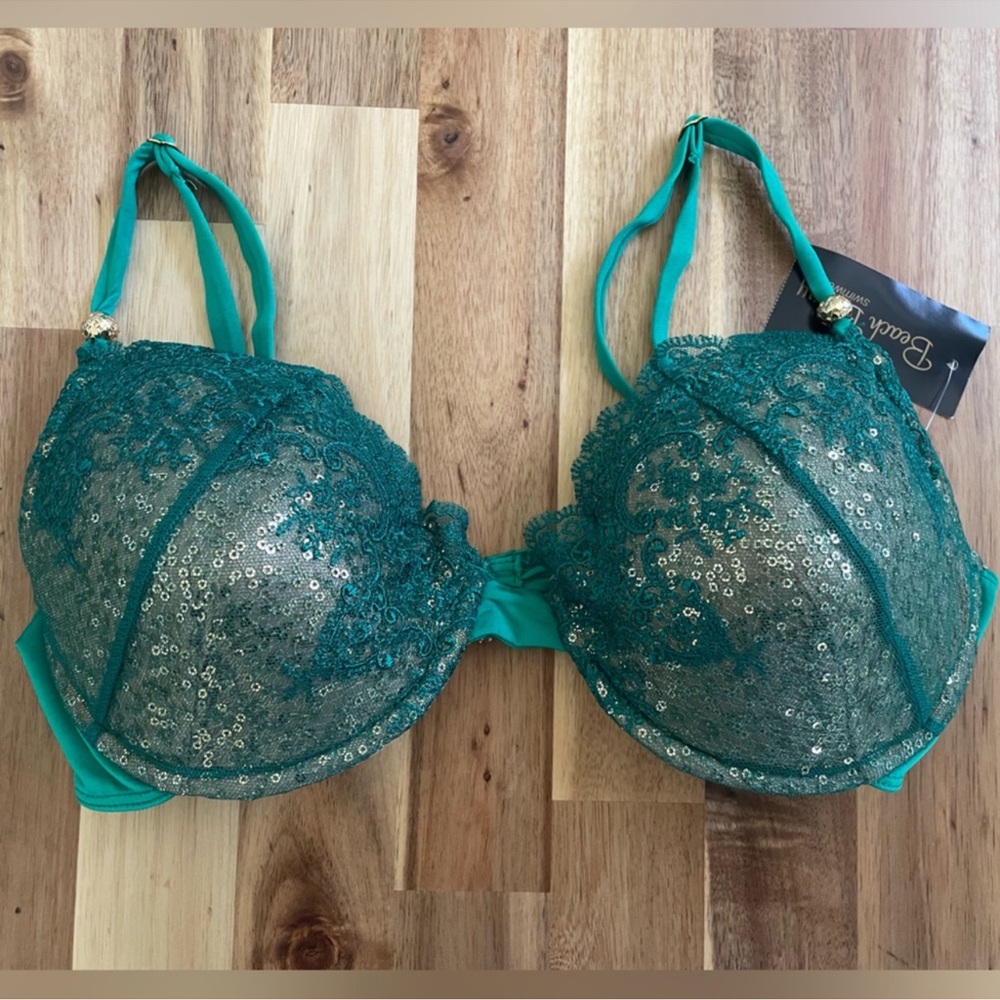 NWT Gold Dust beach bunny bikini TOP only - Picture 2 of 6